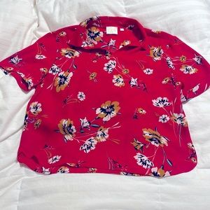 NWOT - Violet & Claire - Red Sheer S/S Collared Floral Blouse - Small
